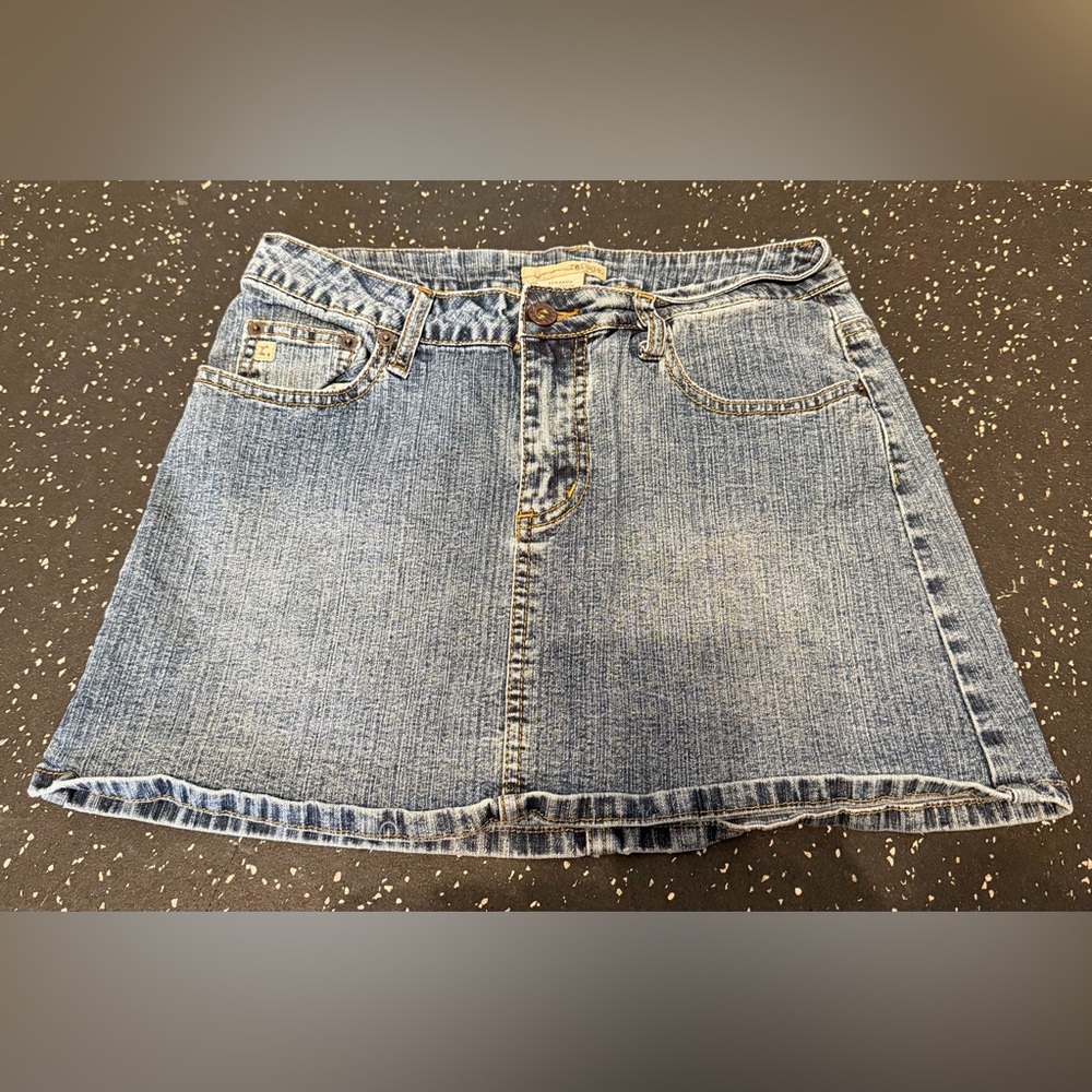 Refuge Blue Denim Mini Skirt - Size 7
